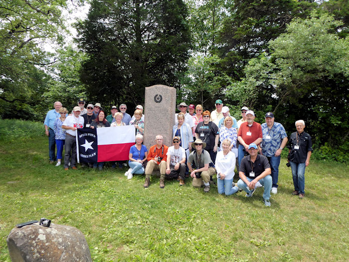 Wayne Motts - Gettysburg - Texas Monument